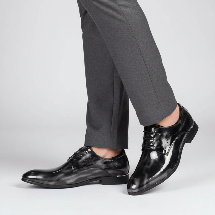 Hugh: comfortabele en nette herenschoen van premium leer. Stijlvolle veterschoen voor zakelijk en casual.
