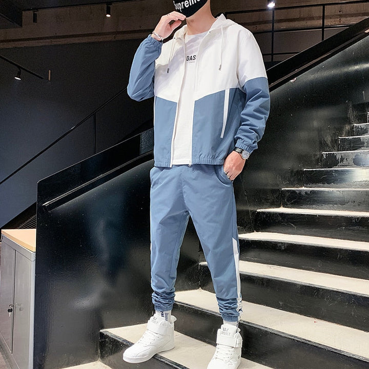 Trendy heren joggingpak Jody, tweedelig outfit voor sport en casual draagcomfort.