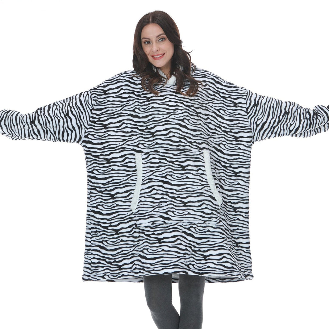 Zachte en warme deken hoodie, perfect voor elke ontspannen activiteit.