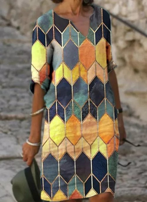 Modieuze elegante dames midi jurk, een stijlvolle zomerjurk voor comfortabele en chique vrouwenmode.
