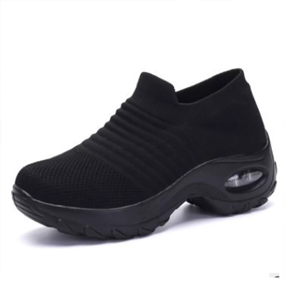 Stijlvolle JoliensSneaks orthopedische dames sneakers, ontworpen voor ademend comfort en maximale voetondersteuning.