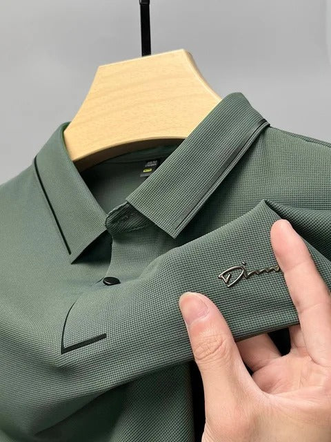 De Herenpolo Elijah, een veelzijdig luxe poloshirt met korte mouwen, perfect voor herenmode.