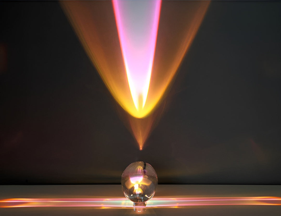 Cadeau-idee: Prismatische LED sfeerlamp die fascinerende patronen projecteert.