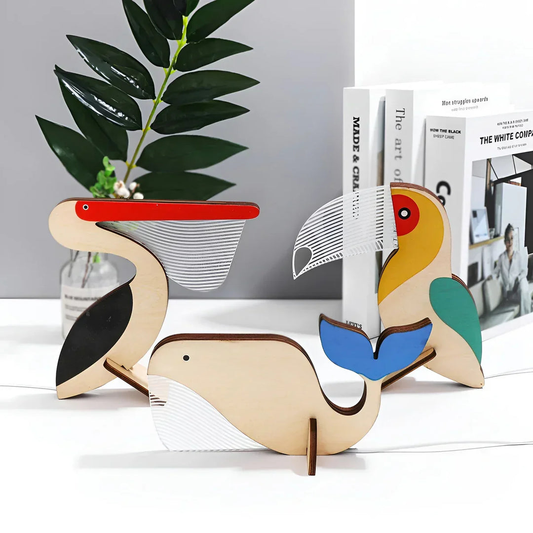 WildGlow houten pelikaan nachtlampje, sfeervol LED kinderlampje voor betoverende kinderkamer decoratie.