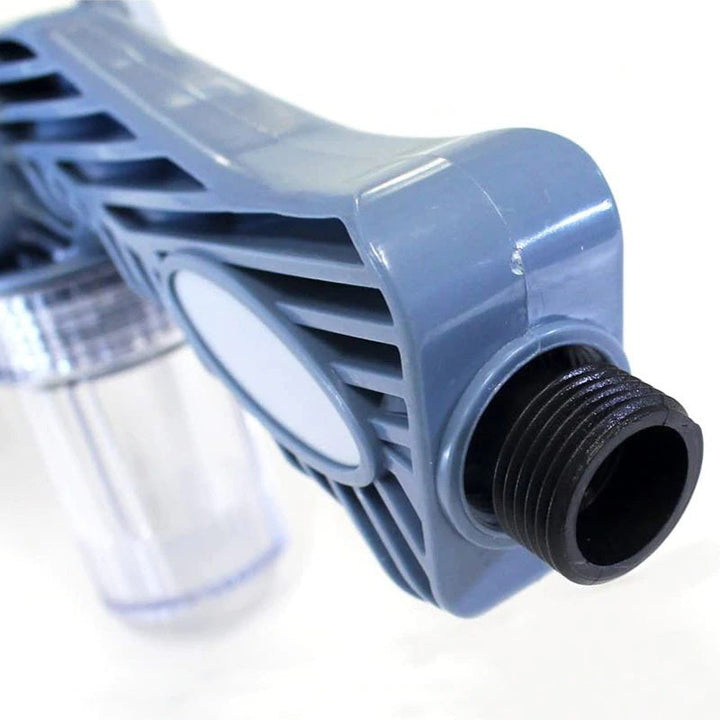 Duurzame HydroJet tuinslang spuit met hoge waterdruk voor grondig schoonmaken.