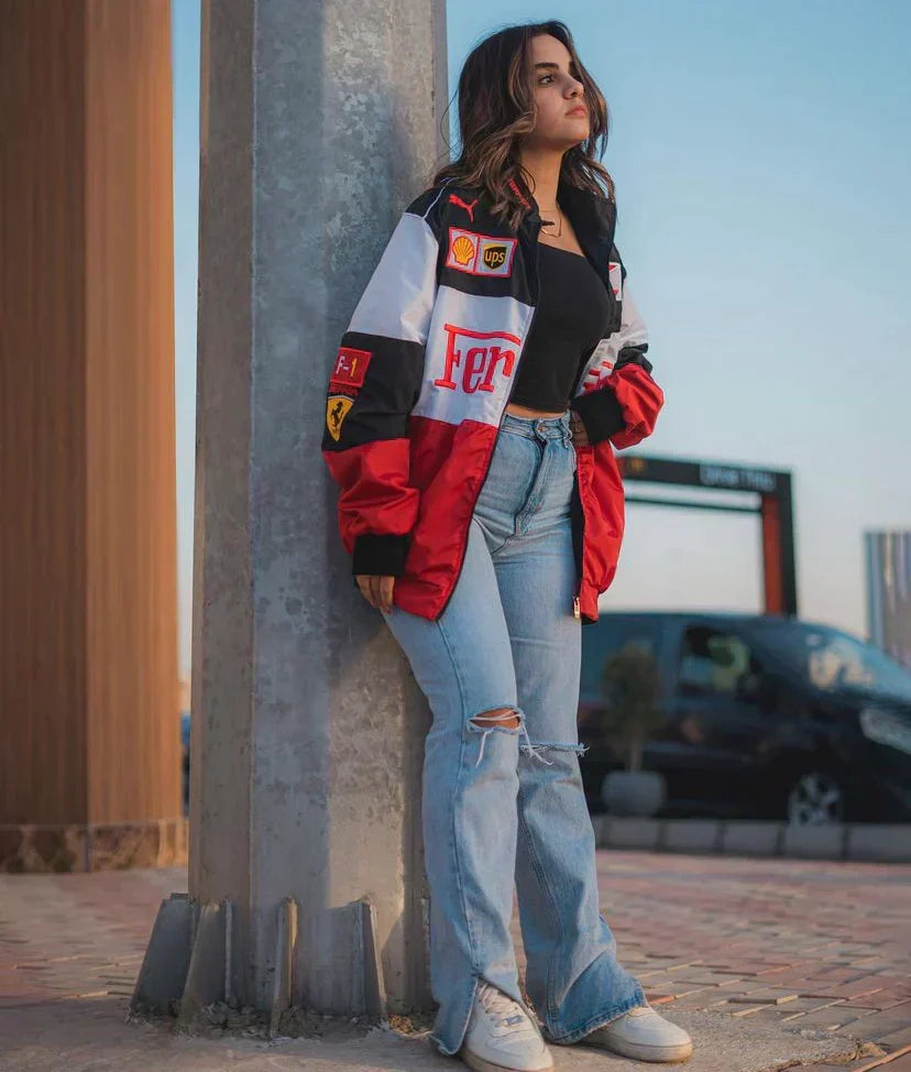 Unisex vintage racerjack met iconische motorsportstijl. Perfect voor streetwear.