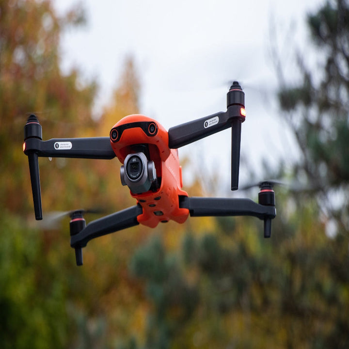 Professionele drone met 4K camera en opvouwbaar design, ideaal voor scherpe luchtfotografie en luchtvideo.