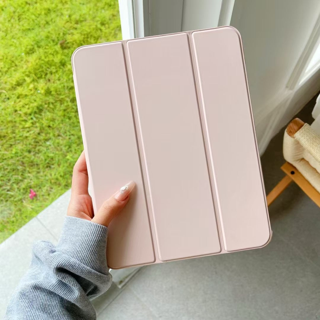 Marineblauwe siliconen iPad hoes met Origami Smart Case design en flexibele multi-stand. Schokabsorberend en antislip.