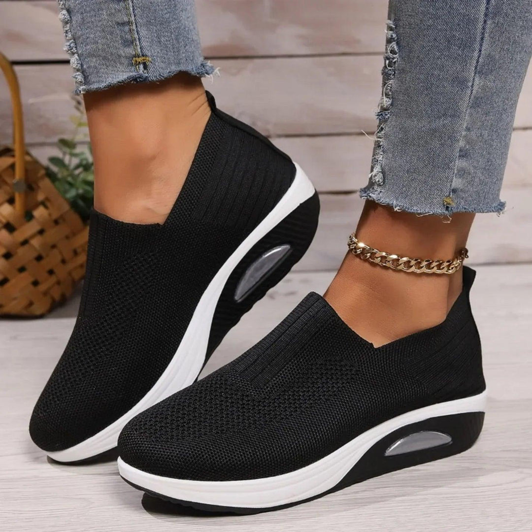 Dames instapsneaker voor moeiteloos aantrekken en optimaal loopcomfort. Lichtgewicht & ademend.