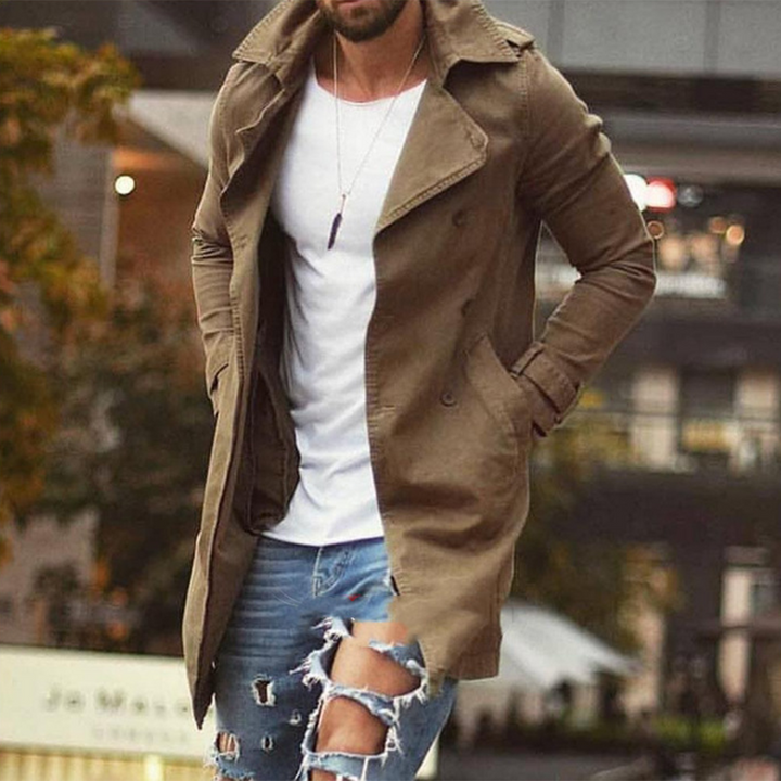 Stijlvolle getailleerde lange herenmantel van premium kwaliteit, een elegante toevoeging aan je garderobe.