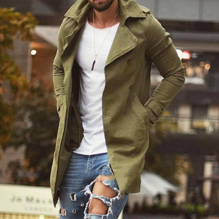 Moderne getailleerde lange premium herenjas, perfecte bovenkleding voor de stijlvolle man in de winter.