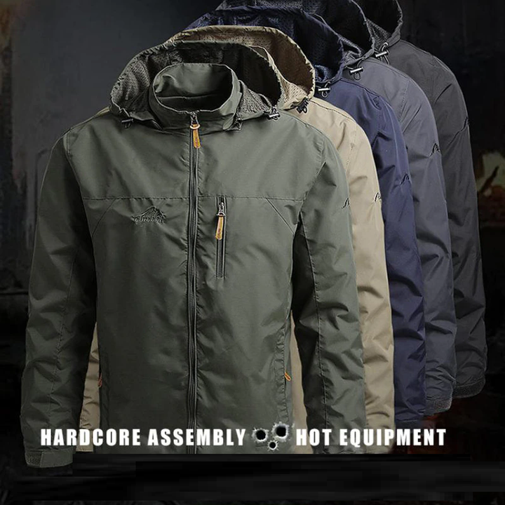 Duurzame militaire jas voor heren, winddicht en waterafstotend voor buitengebruik.