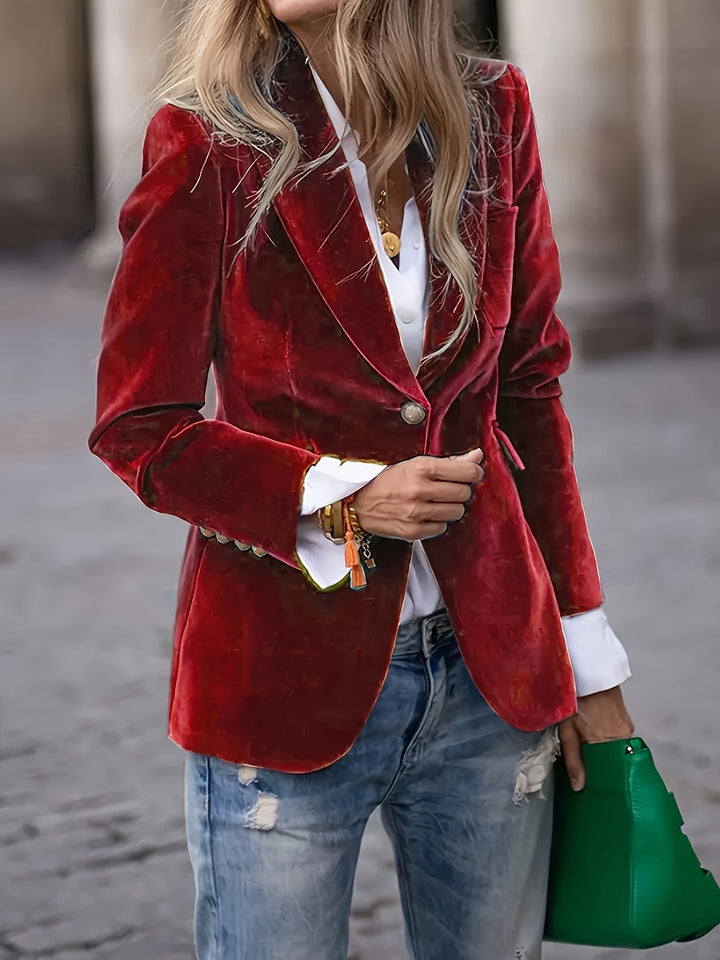 Donkergroene dames blazer met getailleerde pasvorm en enkele knoop, perfect voor stijlvolle zakelijke outfits.