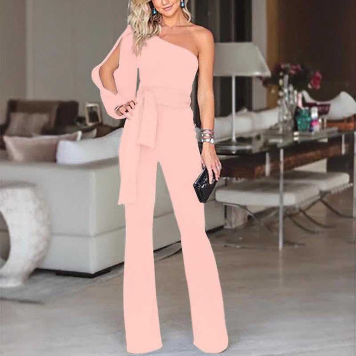 Chique dames jumpsuit 'Caitlin' met één schouder, wijde pijpen. Ideaal voor elegante avondmode.