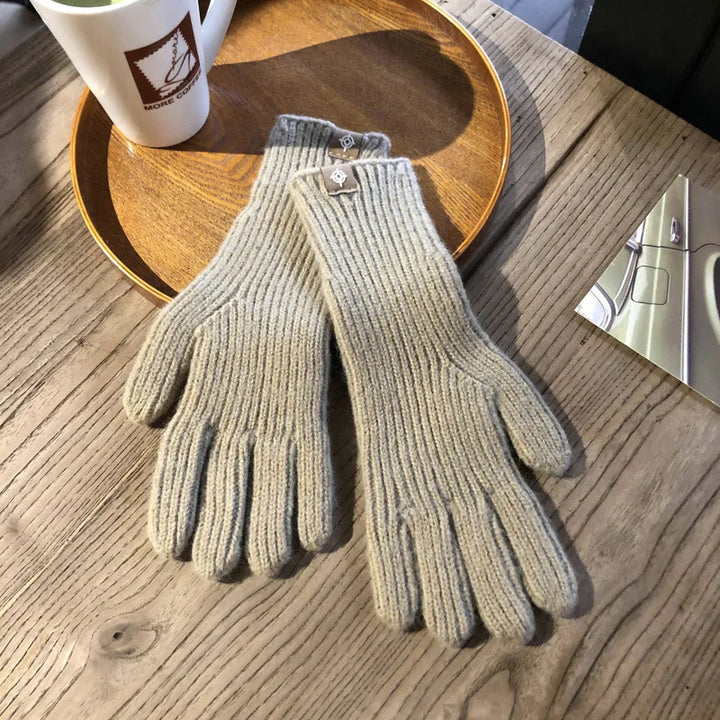 Modieuze katoenen dames winterhandschoenen Isolde; warm, comfortabel en touchscreen compatibel.