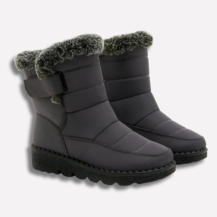 Stijlvolle dames winterlaarzen, waterdicht en warm. Perfect tegen regen en kou, met een antislipzool voor veilige wintermode.