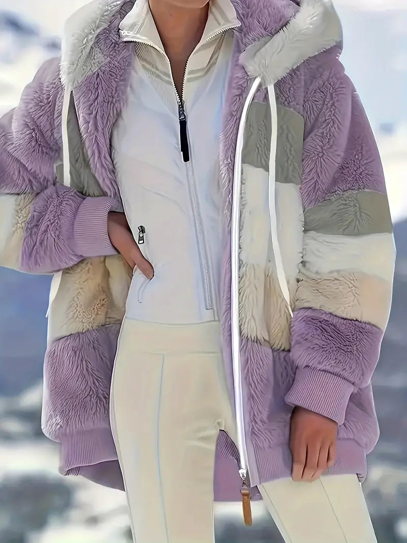 Grijze Layla lange damesjas, mid-lengte, capuchon, comfortabel en warme winterjas.