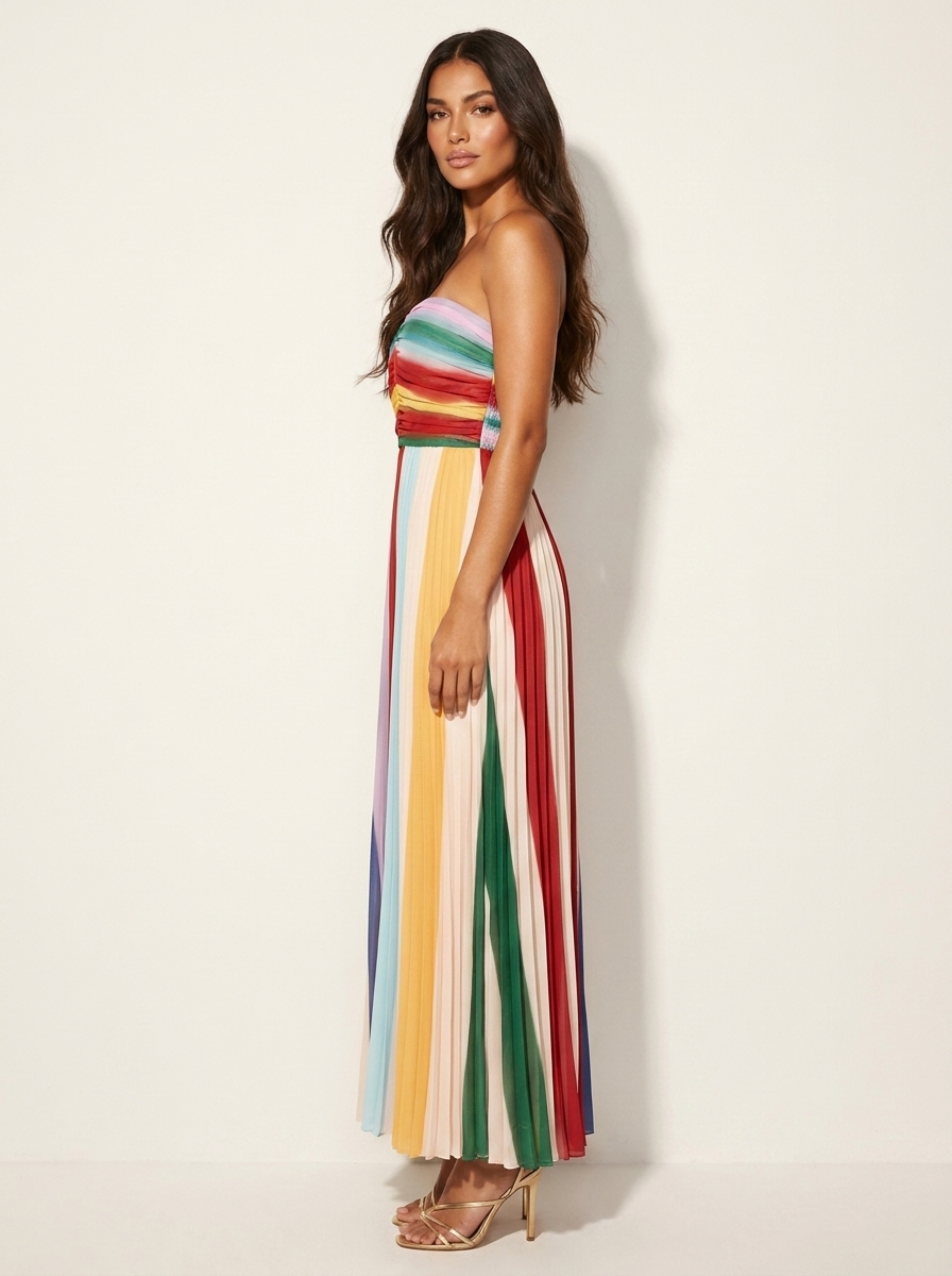 Elegante dames maxi jurk, strapless met levendig plissé design, enkellang en perfect voor een stijlvolle zomeravond.