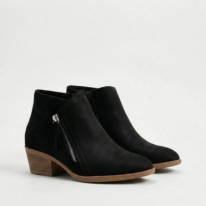 Elegante Freya dames enkellaarsjes met stabiele blokhak, bieden comfort en antislip grip voor herfst- en winterdagen.