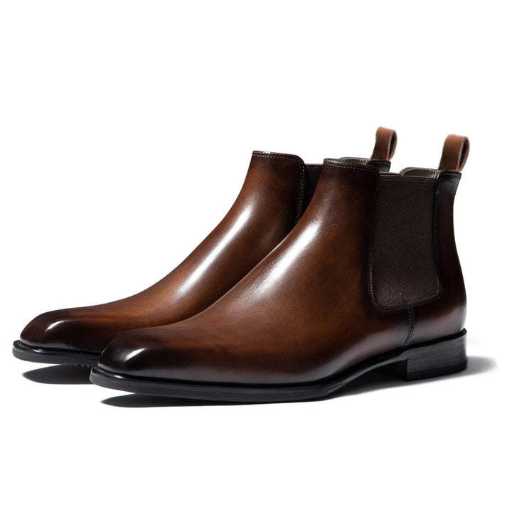 Zwarte leren instaplaarzen 'Anthony' voor heren, comfortabele en veelzijdige Chelsea boots voor elke gelegenheid.