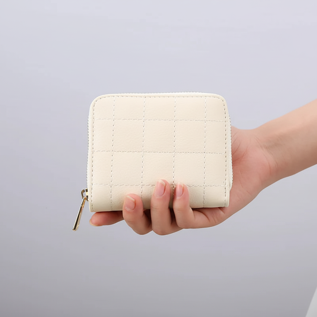 Luxe compacte leren damesportemonnee. Een onmisbaar fashion accessoire voor een geordend leven.
