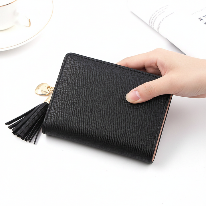 Compacte portefeuille van premium PU-leer, onmisbaar mode accessoire voor dames.