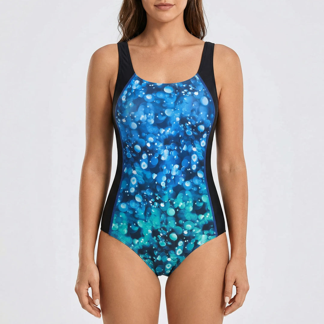 Comfortabel eendelig dames badpak Estelle; ideaal voor zwembad en strand, flatterend design.