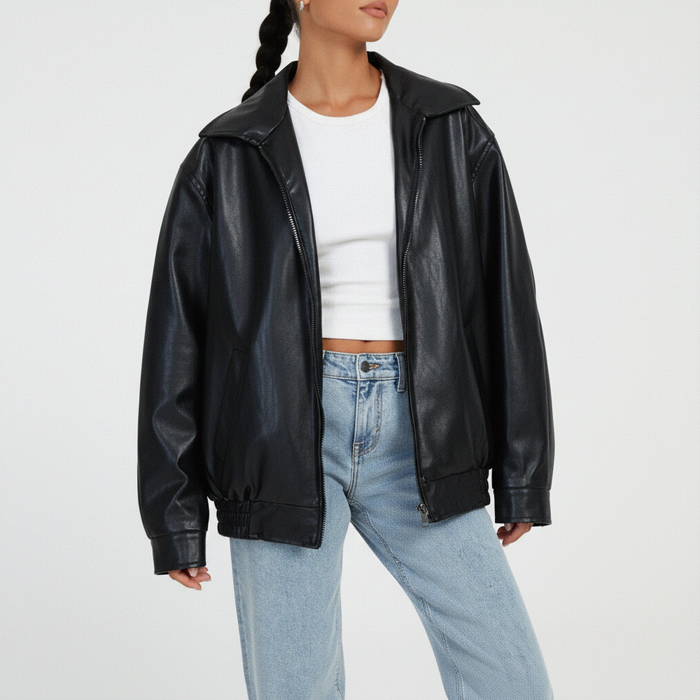 Bruin kunstleder dames motorjack Stella, modieus en elegant voor een trendy urban look.