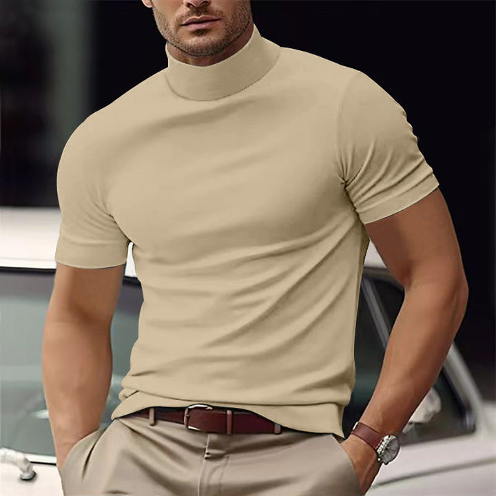 Heren t-shirt met col en korte mouwen, model Liam, voor een moderne en relaxte casual look.