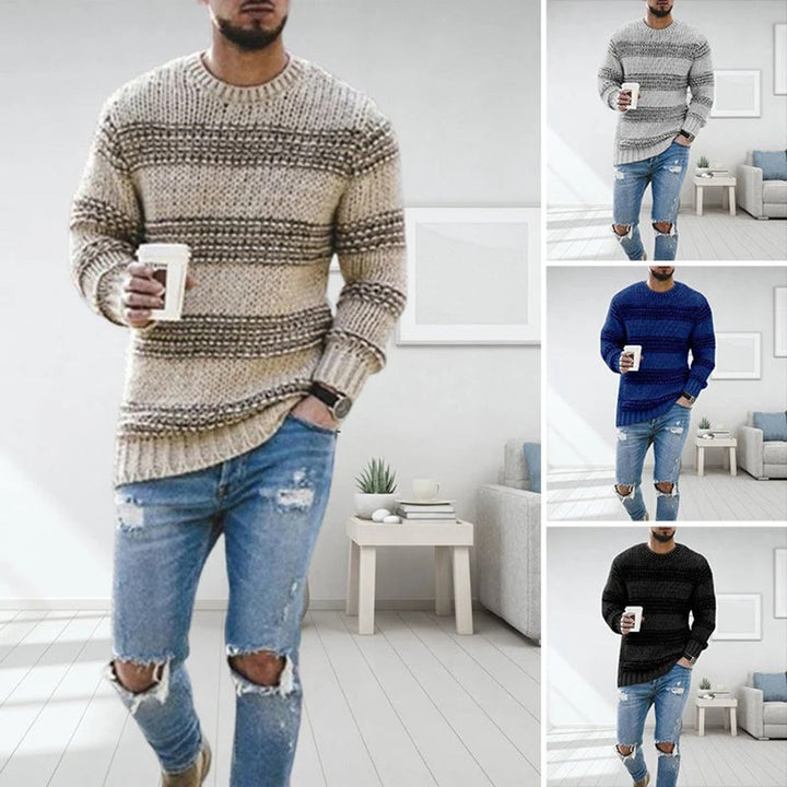 Heren gebreide trui met fijne structuur, comfortabele pullover voor stijlvolle casual outfits in de winter.