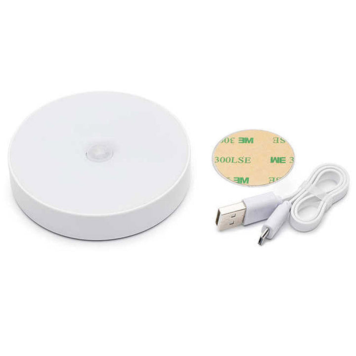 Universele draadloze LED bewegingssensor lamp voor gangverlichting, zorgt voor veiligheid.