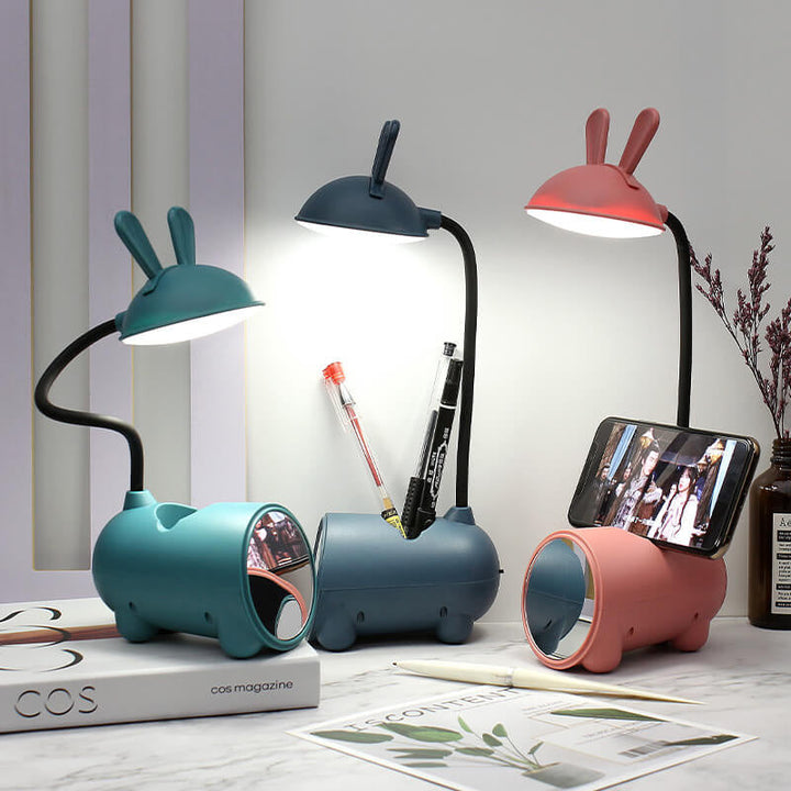 Meisjes LED bureaulamp in konijnendesign met pennenhouder, ideaal voor kinderbureau.