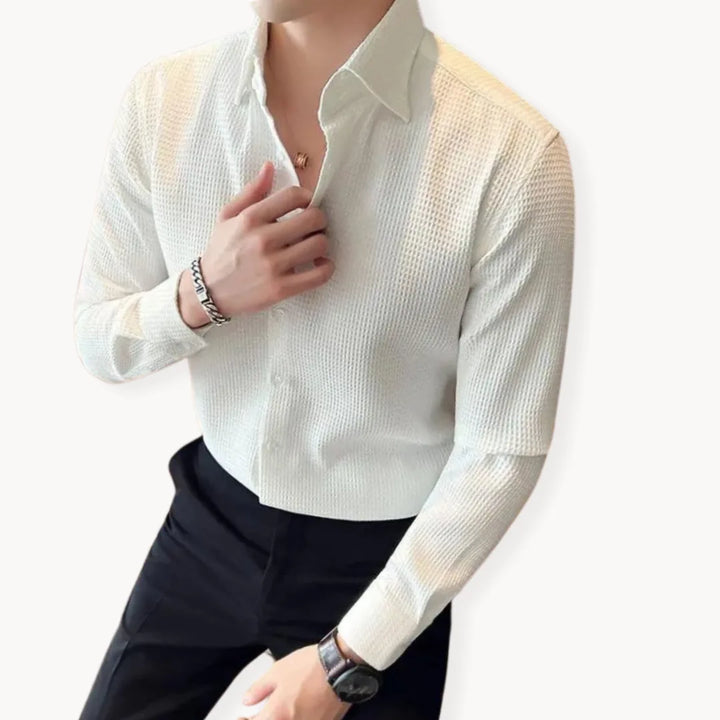 Modieus groen slim fit heren overhemd met lange mouwen en knoopsluiting, voor een trendy uitstraling.