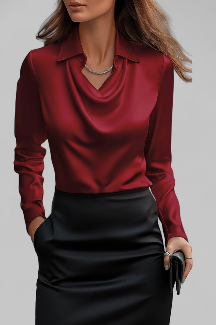 Prachtige gedrapeerde damesblouse met lange mouwen, creëert een elegant en slank silhouet. Blouse Sophie.