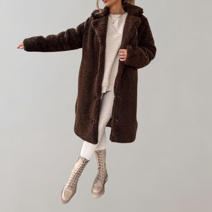 Comfortabele en warme lange teddy jas voor dames. Een must-have item voor de modieuze winter.