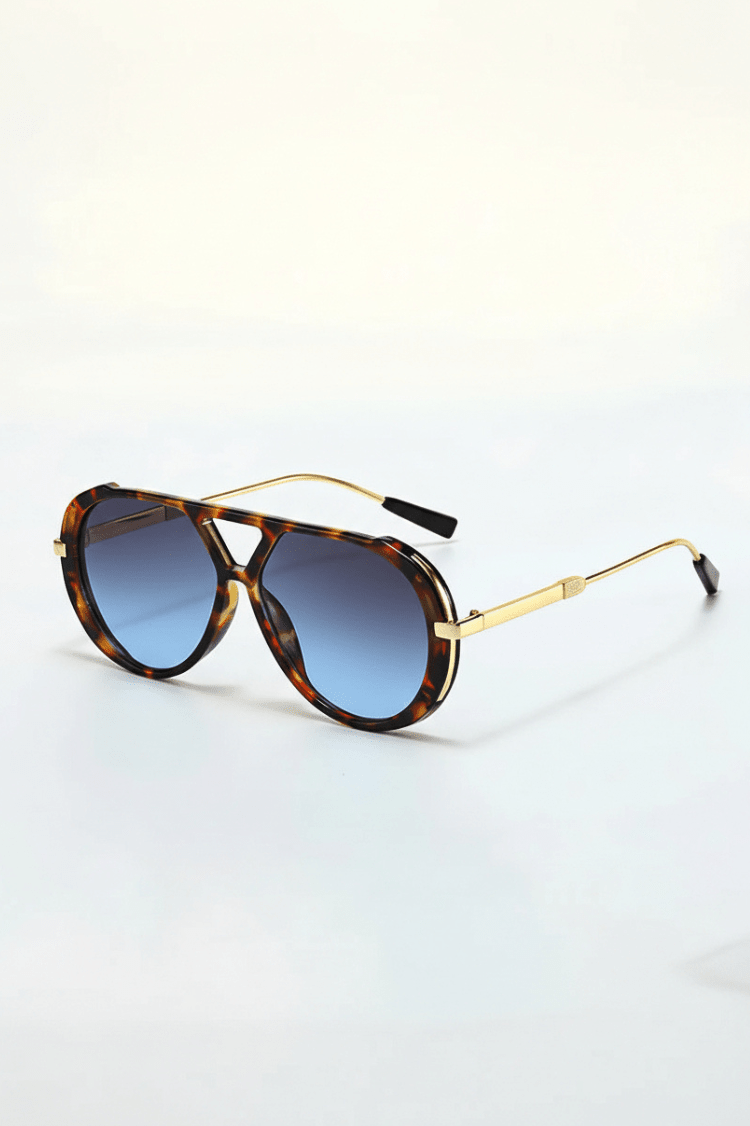 Retro dames aviator zonnebril Layla, UV400 beschermd. Lichtgewicht en comfortabel, ideaal voor een trendy dameslook.