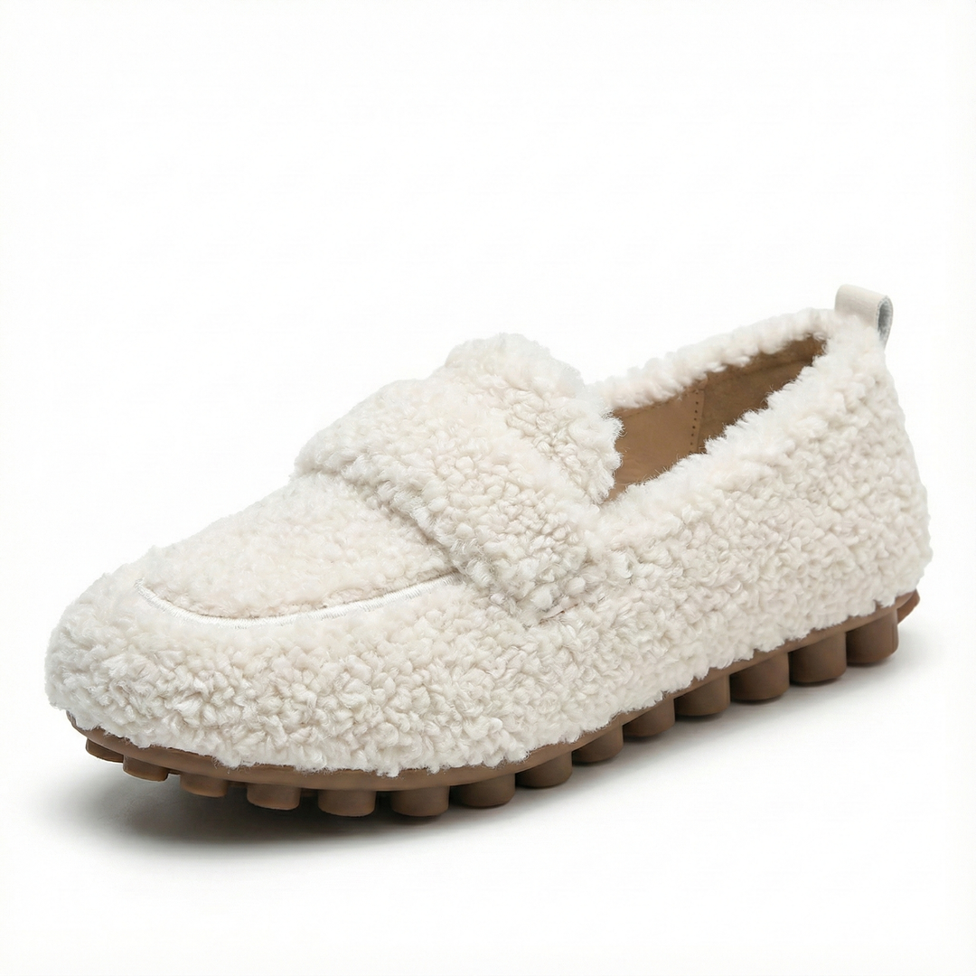 Jade lichtgewicht dames instappers met antislipzool en comfortabele voetboogondersteuning, ideaal voor casual gebruik.