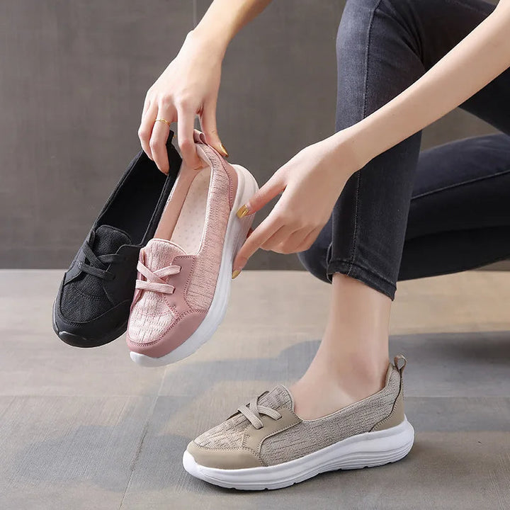 Lichtgewicht dames Phoebe instappers: ademende casual sneakers met antislip zool en voetboogondersteuning.