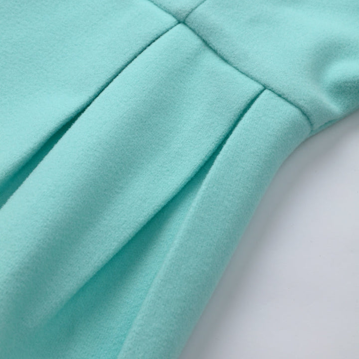 Dames lange winterjas, stijlvol en comfortabel, een echte eyecatcher.
