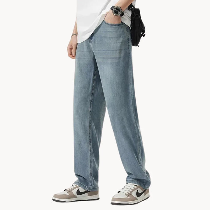 Straight fit heren spijkerbroek, perfecte pasvorm en comfort voor elke man. Klassieke casual jeans.