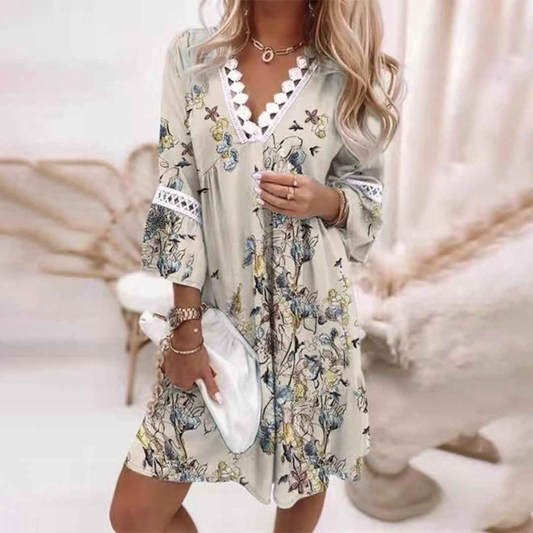 Veelzijdige losse damesjurk, geschikt als casual jurk, strandjurk of elegante zomerjurk. Met korte mouw.