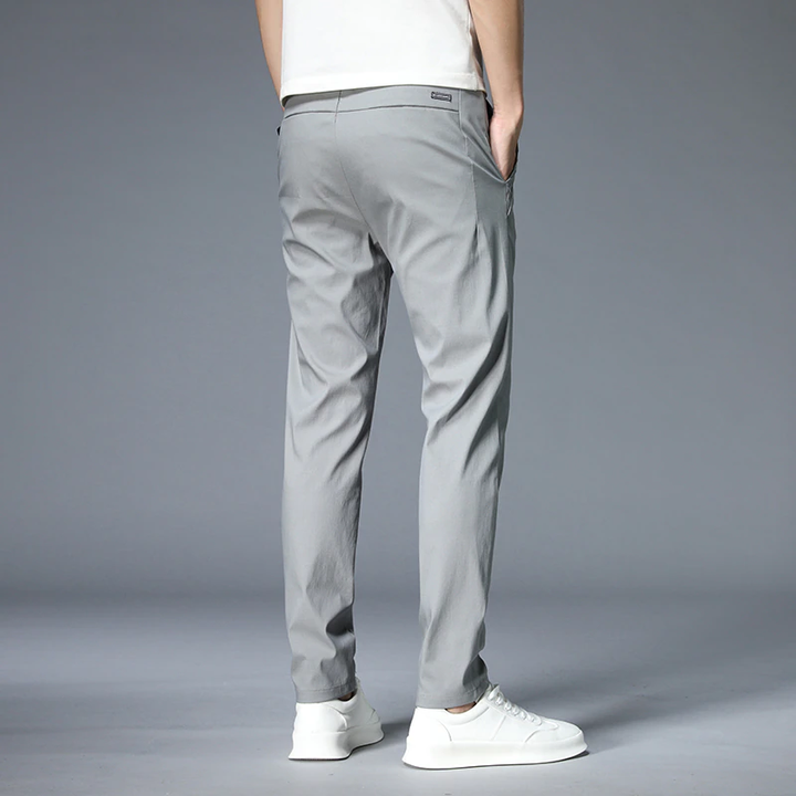 Herenbroek met stretch in kaki, ideaal voor smart casual en ongekend comfort voor mannen mode.