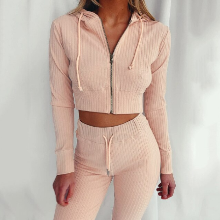 Dames activewear set Eva, veelzijdig als sportkleding of comfortabele loungewear voor een complete outfit.