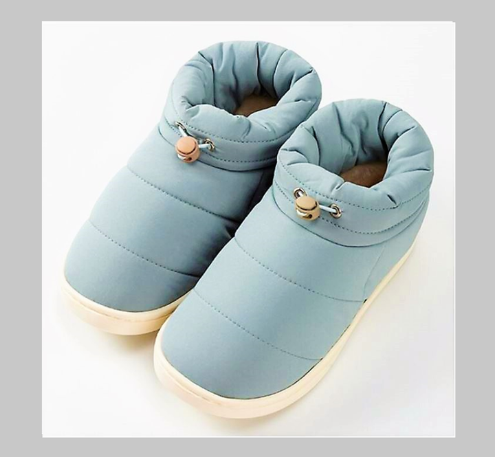 Gezellige warme dames winterboots met antislip zool voor extra veiligheid en comfort.