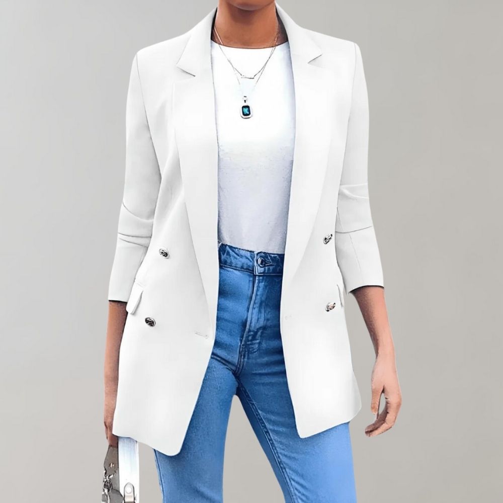 Witte damesblazer VHM. Veelzijdig colbert voor kantoor of een chique avond uit.