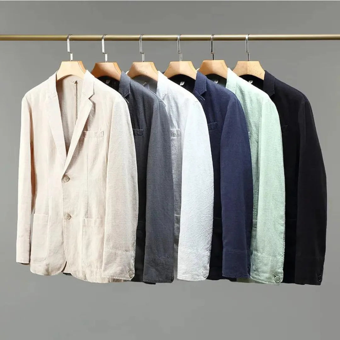 Zakelijke smartcasual linnen herenblazer met reverskraag, ideale bovenkleding voor lente/zomer stijlvol heren.