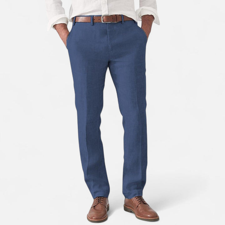 Elegante heren linnen broek met rechte pasvorm en elastische taille; ideaal voor zomerse gelegenheden.