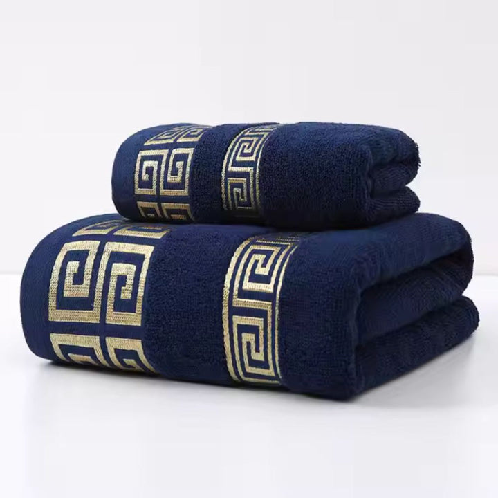 Set van 2 zachte katoenen handdoeken in wit, zwart, paars of donkerblauw. Hoog absorberend badtextiel.