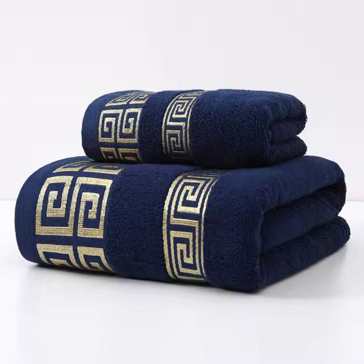 Sneldrogende, luxe katoenen handdoekenset, zacht en absorberend, ideaal voor een frisse en comfortabele badkamer.