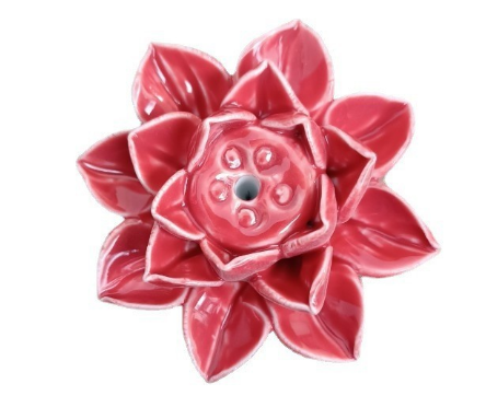 Zen-geïnspireerde lotusbloem wierookhouder, handgemaakt keramiek voor innerlijke rust en balans.